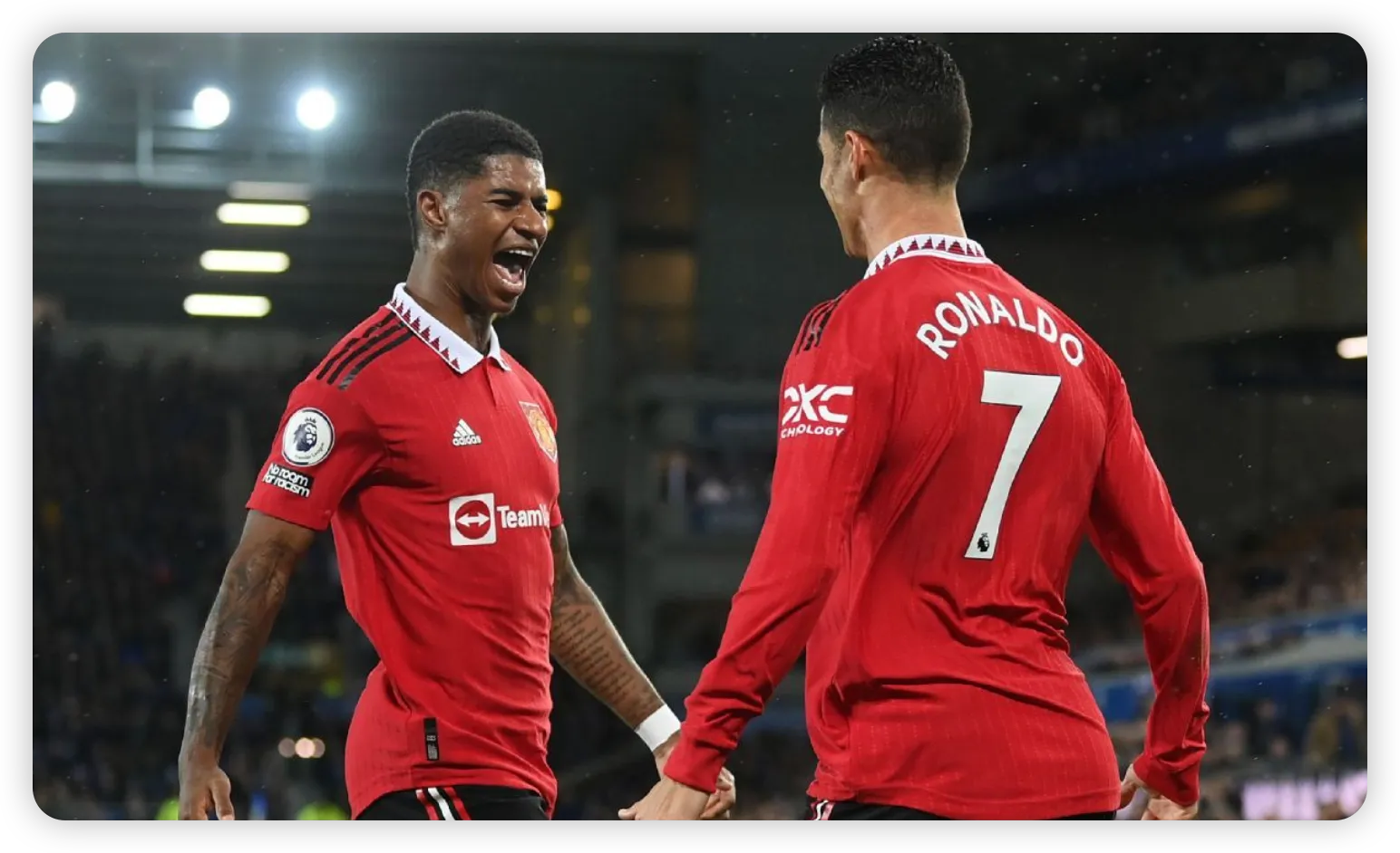 A Tale of Two Halves: Everton's Bright Start Meets United's Resurgence