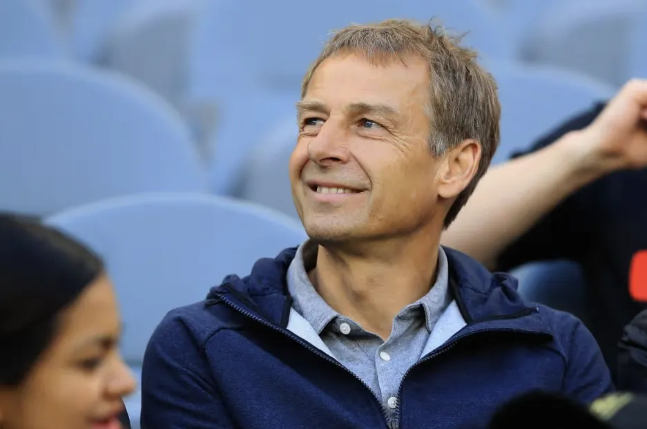 The Context: Why Tottenham is Looking for a New Leader